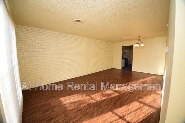 Foto del edificio - 4708 S Fulton Pl