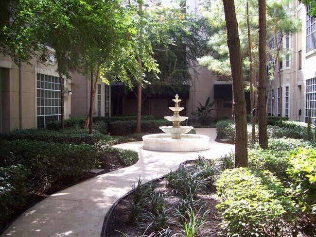 Foto del edificio - 1901 Post Oak Park Dr