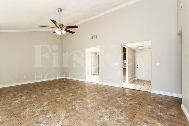 Foto del edificio - 5627 W Sunnyslope Ln