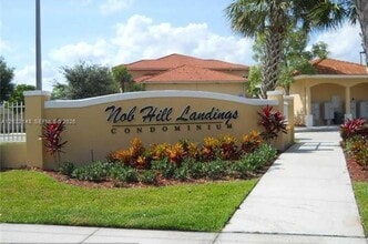 Building Photo - 9905 Westwood Dr