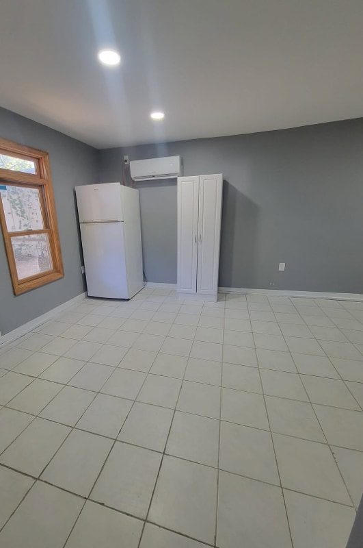 Building Photo - 5335 OH-220