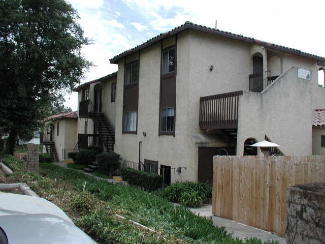  - 5547-5553 Shasta Ln