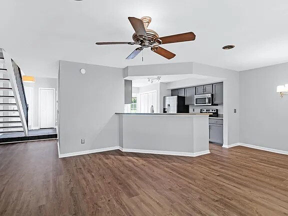 Foto principal - 1120 Monaco Dr