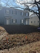 Building Photo - 1042 Bose Ave