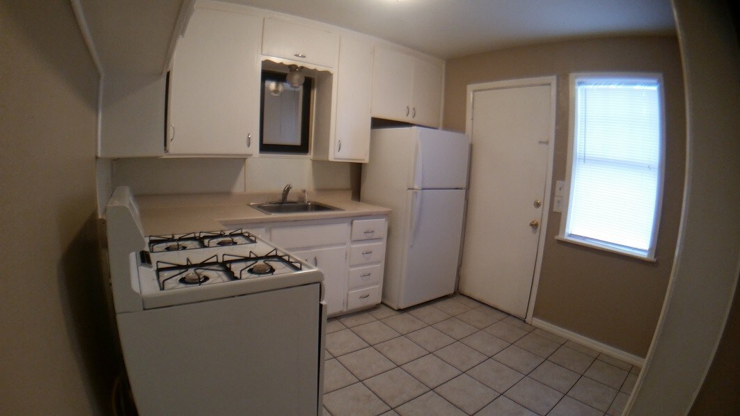 Primary Photo - 625 NW 91st St