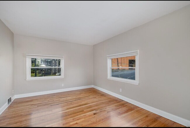 Foto del edificio - OX Properties