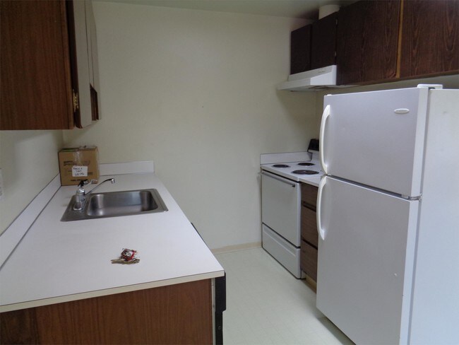 Building Photo - 1421 Josephine Ct SE