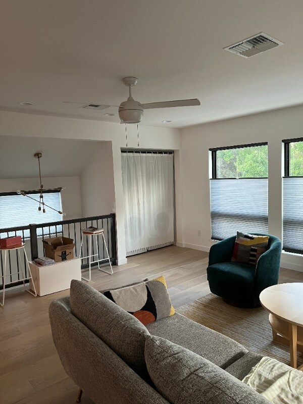 Foto del edificio - 309 W Park St