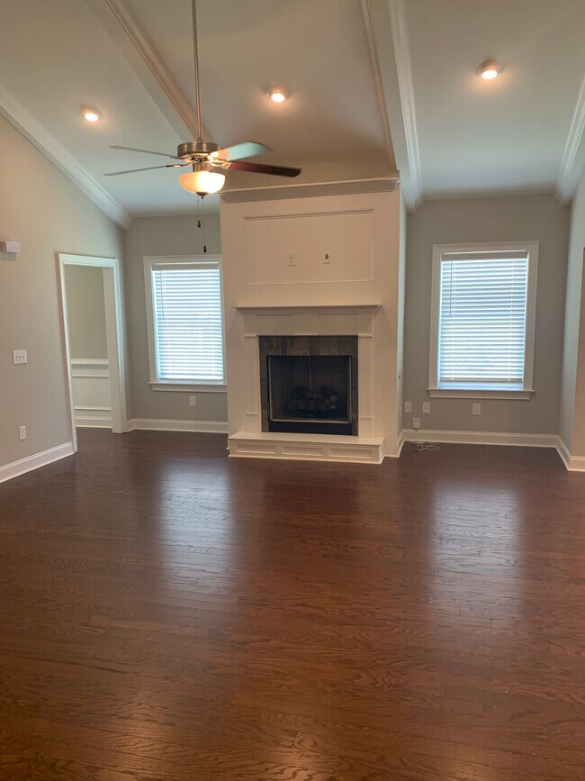 Building Photo - 951 Wheat Ridge Dr