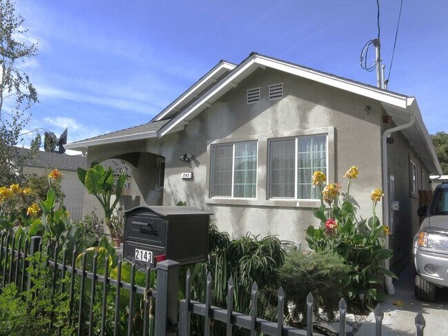 Foto del edificio - 2143 Lincoln St