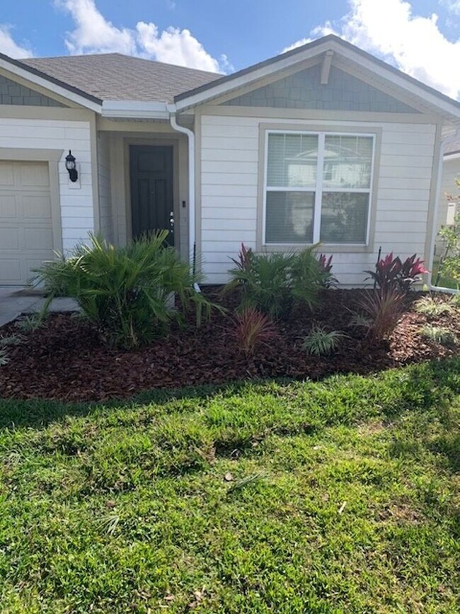 Building Photo - 3 Bedroom Single Family Home in Saint Augu...