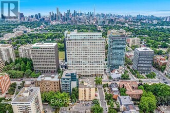 Building Photo - 405-111 ST CLAIR Ave