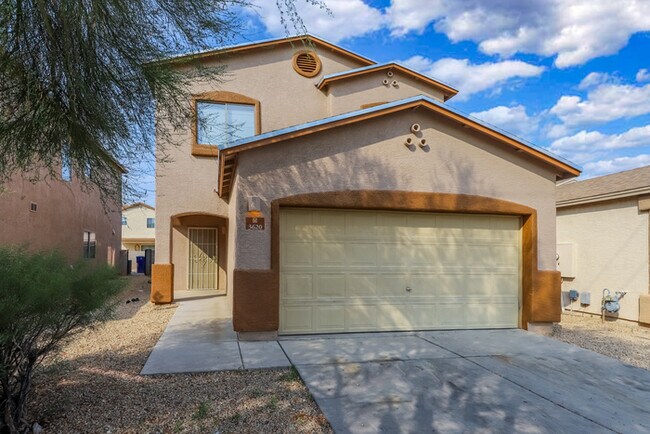 Building Photo - Tucson, AZ - Single-Family - $1,995.00 Ava...
