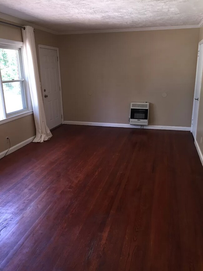 Building Photo - 3080 Lynhurst Cir SW