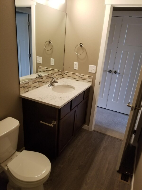 Foto del edificio - 8207 N Summerhill Ln