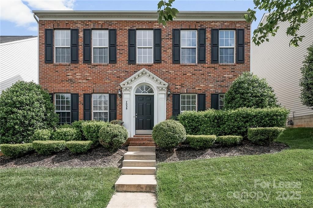 Foto principal - 7038 Church Wood Ln