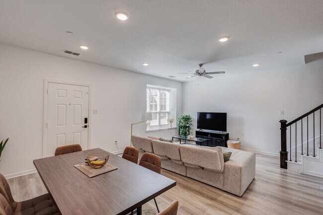 Foto del edificio - 3720 Star Mesa St