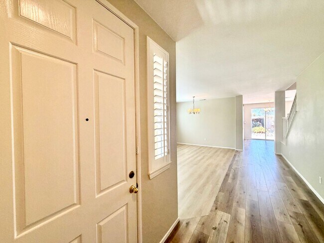 Building Photo - Spacious 5 Bedroom Redhawk Home with LARGE Loft & Backyard in Prime Location