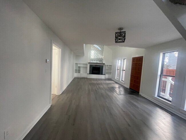 Foto del edificio - 3 Bedroom Cape Story By The Sea
