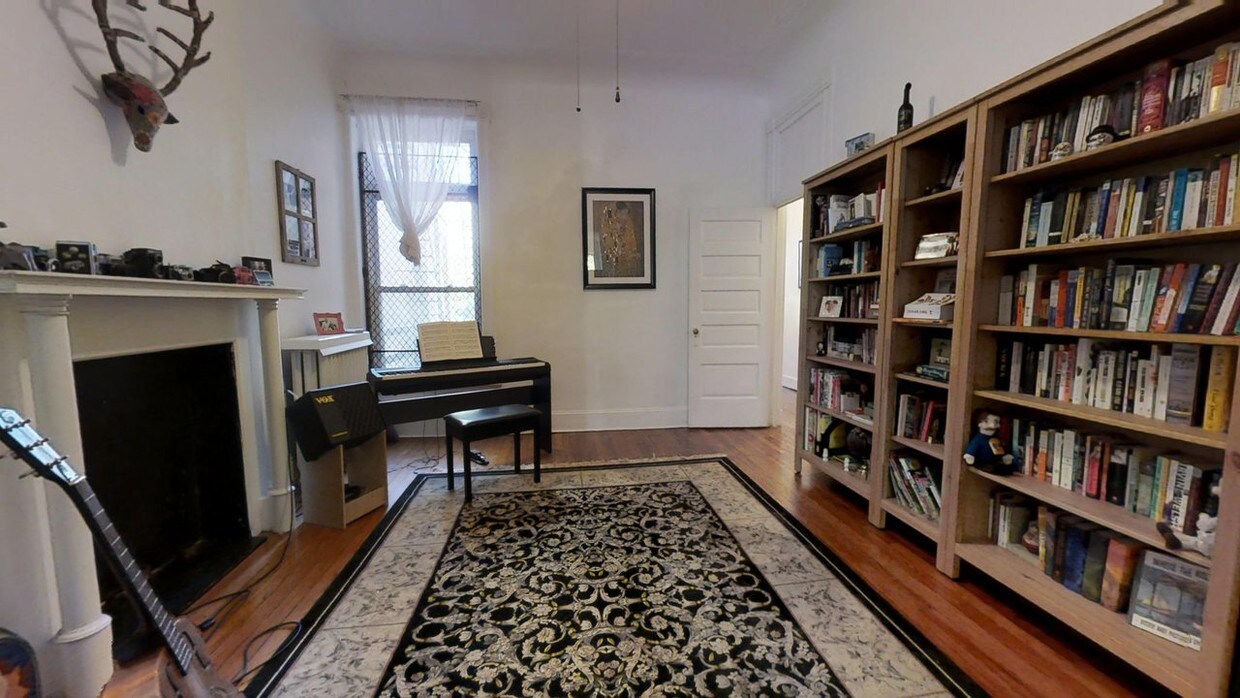 Foto principal - 3023 St Paul St