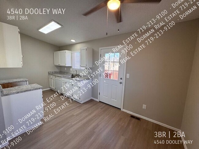 Building Photo - 4540 Dooley Way