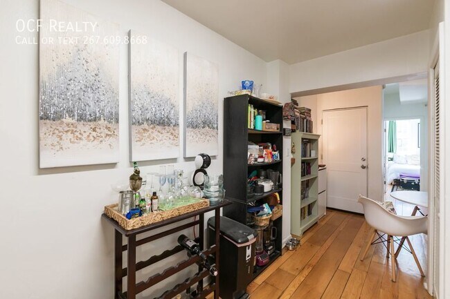 Foto del edificio - 2 Bed Graduate Hospital Apartment