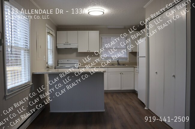 Foto del edificio - 133 Allendale Dr