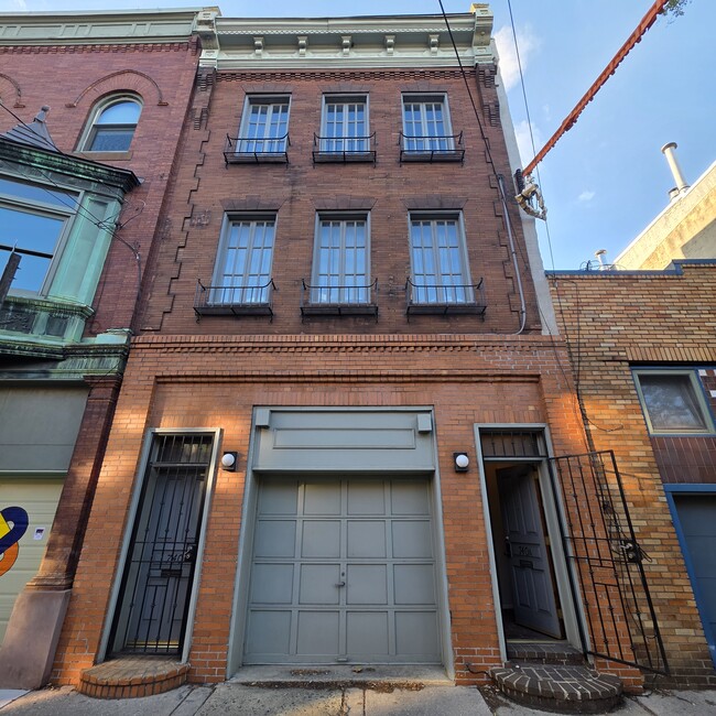 Building Photo - 740 E Passyunk Ave Building Photo - 740 E Passyunk Ave