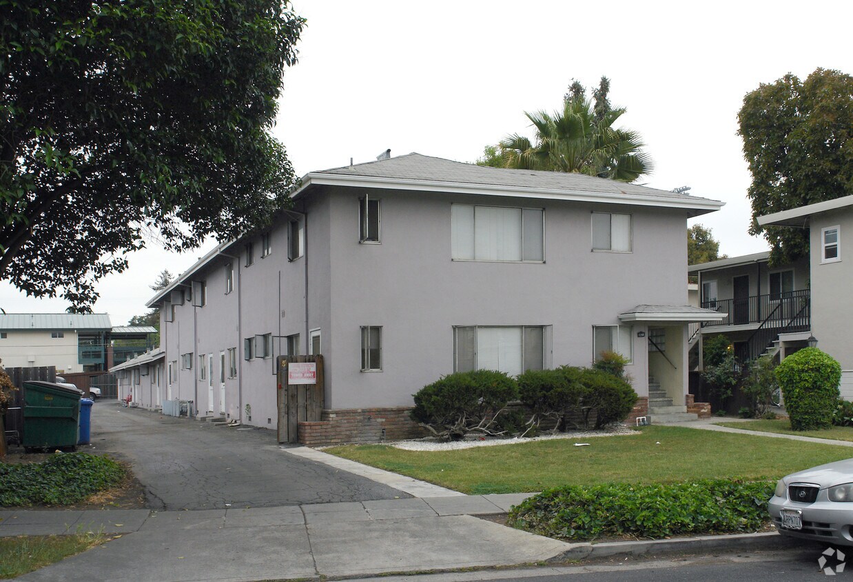 Primary Photo - 1755 Hester Ave