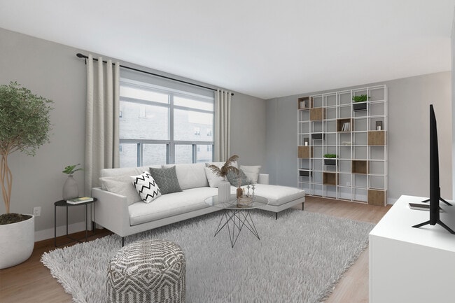 Building Photo - Roselawn Manor