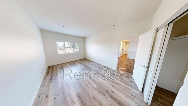 Foto del edificio - 4830 Terrace Ave
