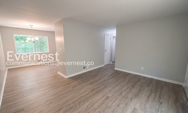 Foto del edificio - 1935 Lathrop St SE