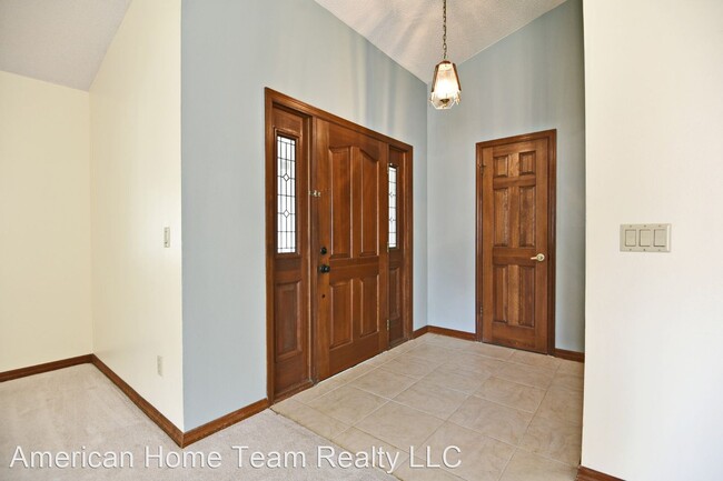 Building Photo - 4 br, 3 bath House - 4667 Tiffany Woods Cir