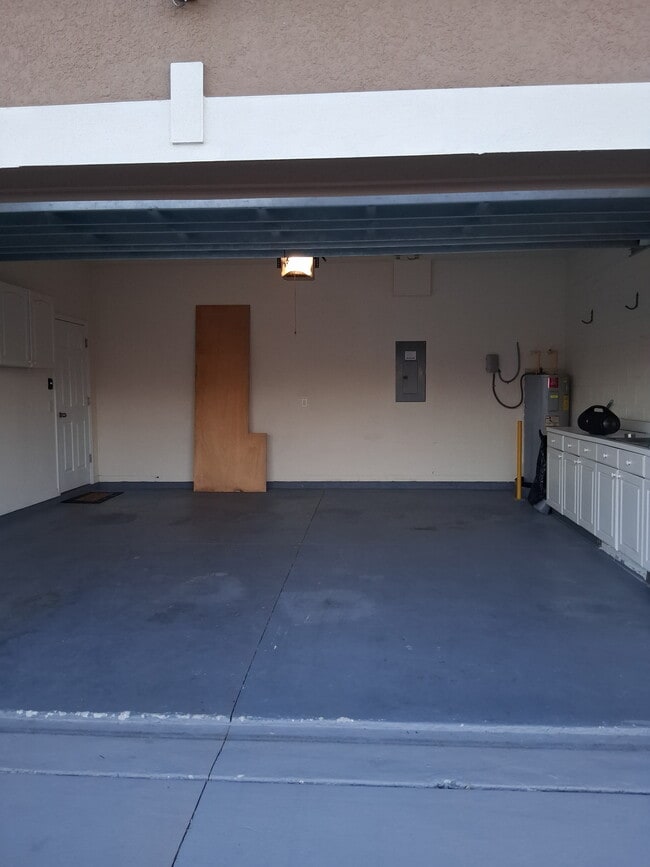 Building Photo - 2527 Tanner Ter