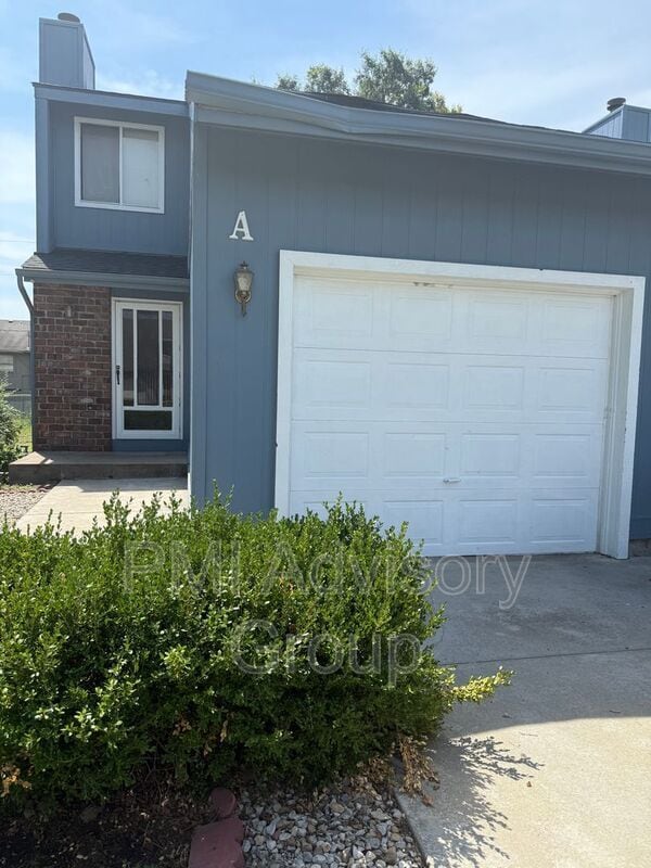 Primary Photo - 6131 SW 26th St