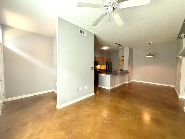 Building Photo - 1201 Grove Blvd
