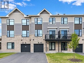 Building Photo - 286 Elsie MacGill Walk