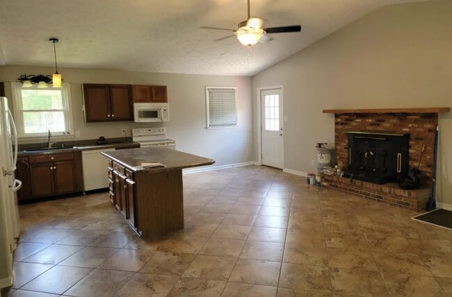 Foto del edificio - 288 Murphy Ln