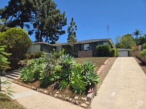 Building Photo - 4971 Cresita Dr