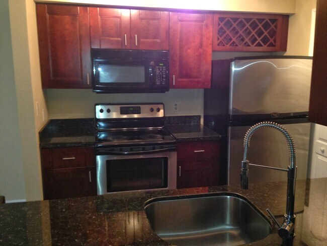 Foto del edificio - 2440 NW 33rd St