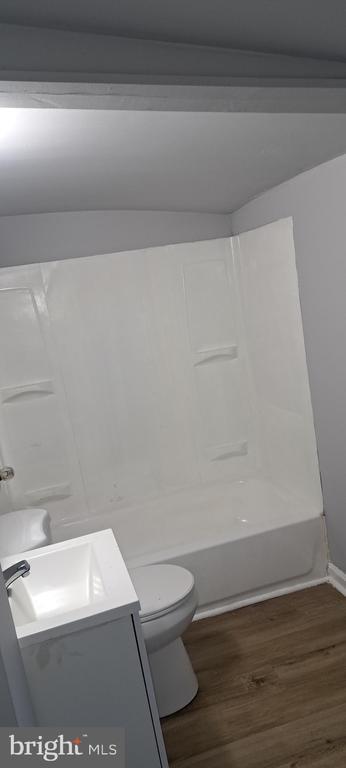 Building Photo - 2121 Wilhelm St