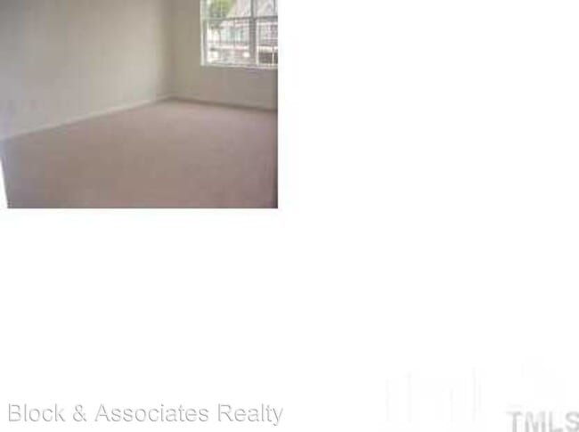Building Photo - 3 br, 2.5 bath House - 3005 Portrait Drive