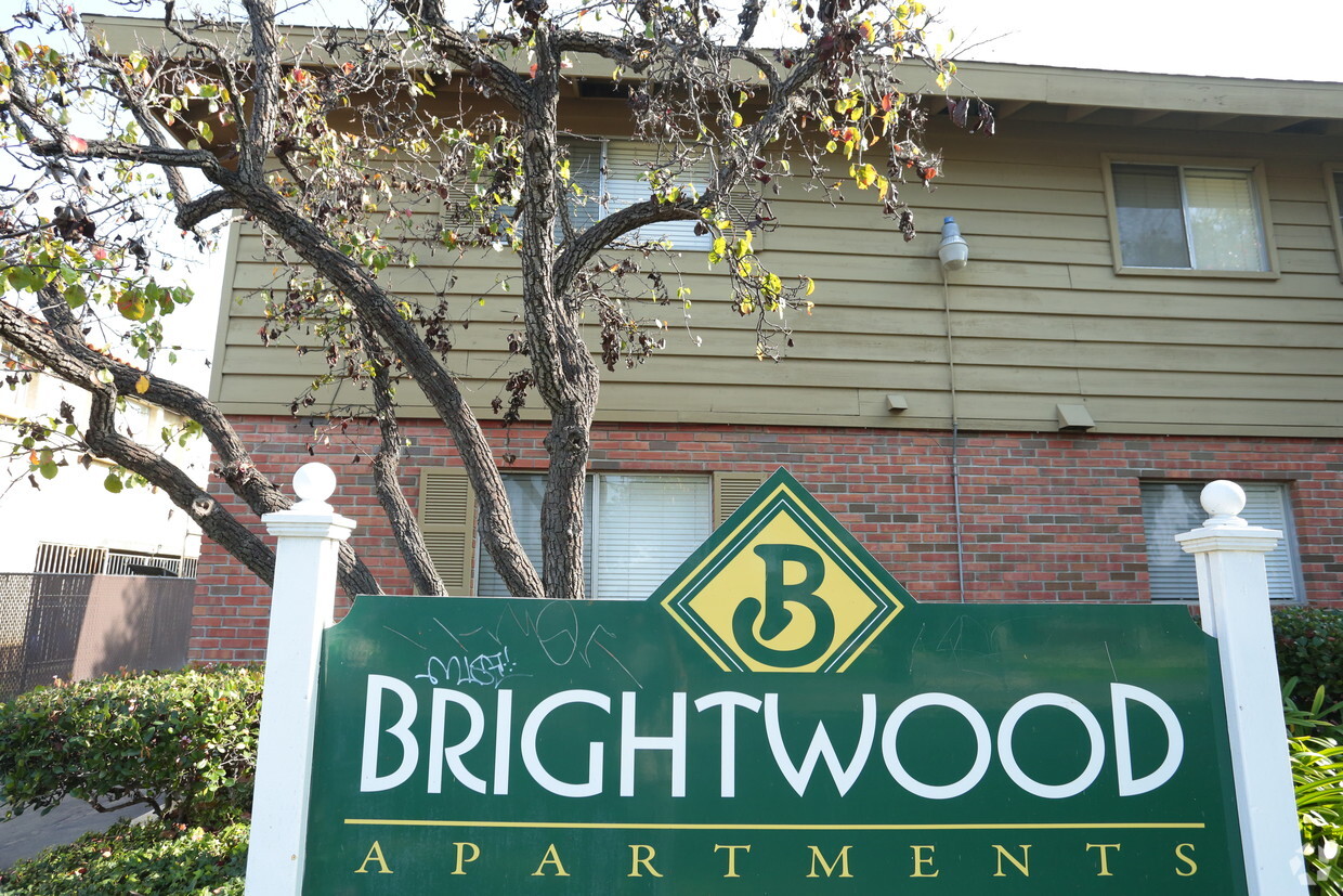 Foto principal - Brightwood Apartments