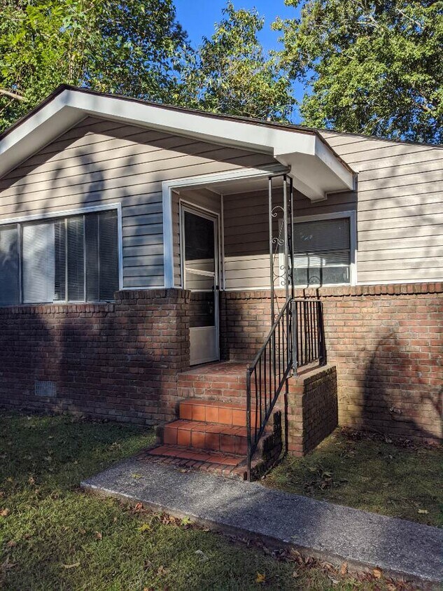 2409 Doolittle St, Chattanooga, TN 37406 House Rental in Chattanooga
