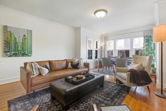 Foto del edificio - 1624 W Olive Ave