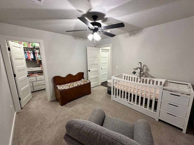 Foto del edificio - For Rent: 3 Bed, 2 Bath Home in Jones, OK ...