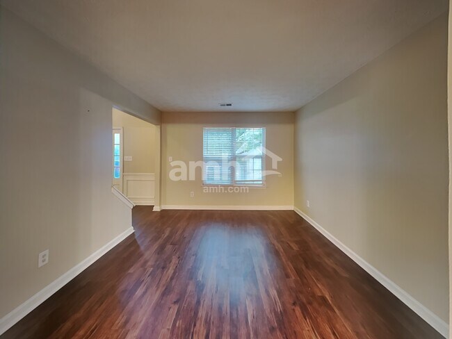Foto del edificio - 4297 Hathaway Ct NW