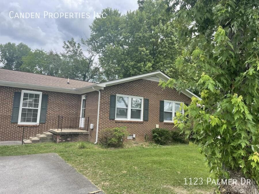 Foto principal - 1123 Palmer Dr