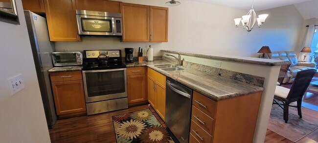 Building Photo - Welcome home to Wailea Fairway Villa Condo