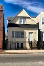 Building Photo - 1828 N Pulaski Rd